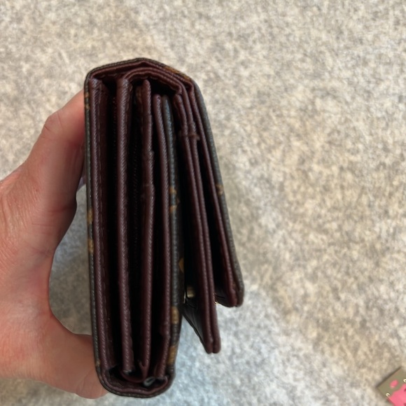 EUC Inspired Wallet - Picture 13 of 16